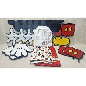 Vintage Disney Mickey Mouse Kitchen Set 13 Pc Placemats Mitts Towel